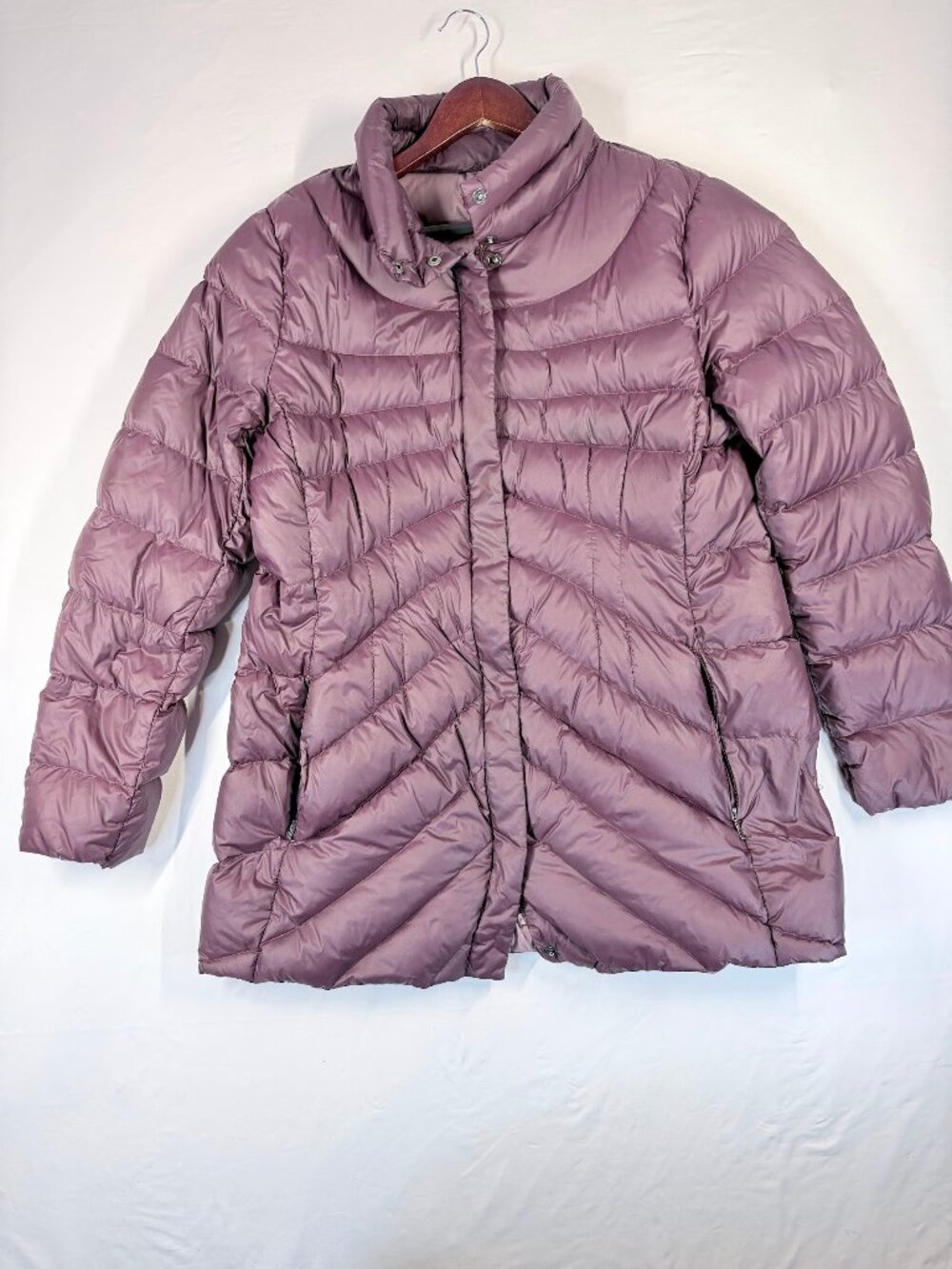 Lands' End Women's XL 18 Down Puffer Jacket Mauve Purple Full Zip Hood